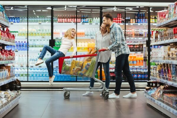 How Late Is the Closest Grocery Store Open